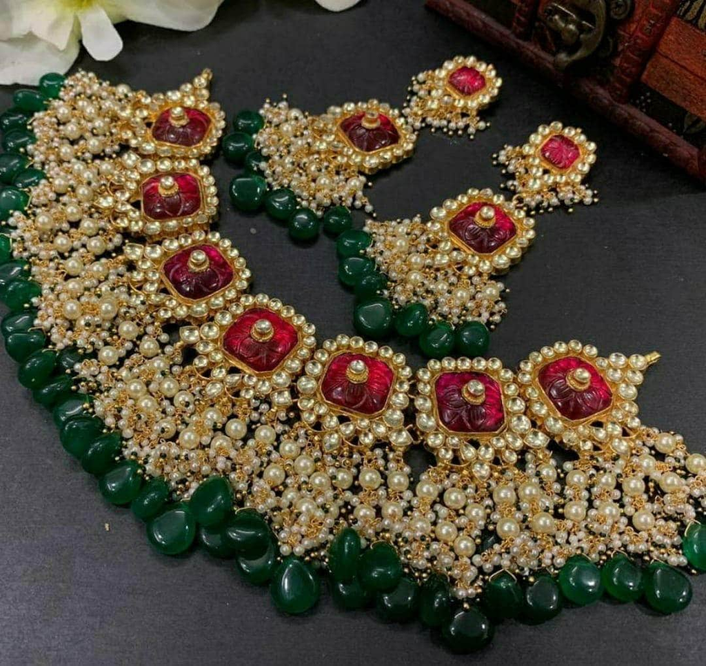 Indian Jewelry - Buy Latest India Jewellery online at fashionvibes.net
