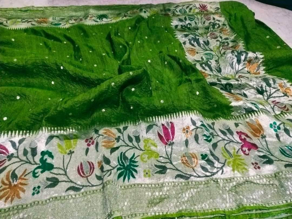 Banarasi Silk Saree with meenakari  border and Zari booti in Green - Saree - FashionVibes
