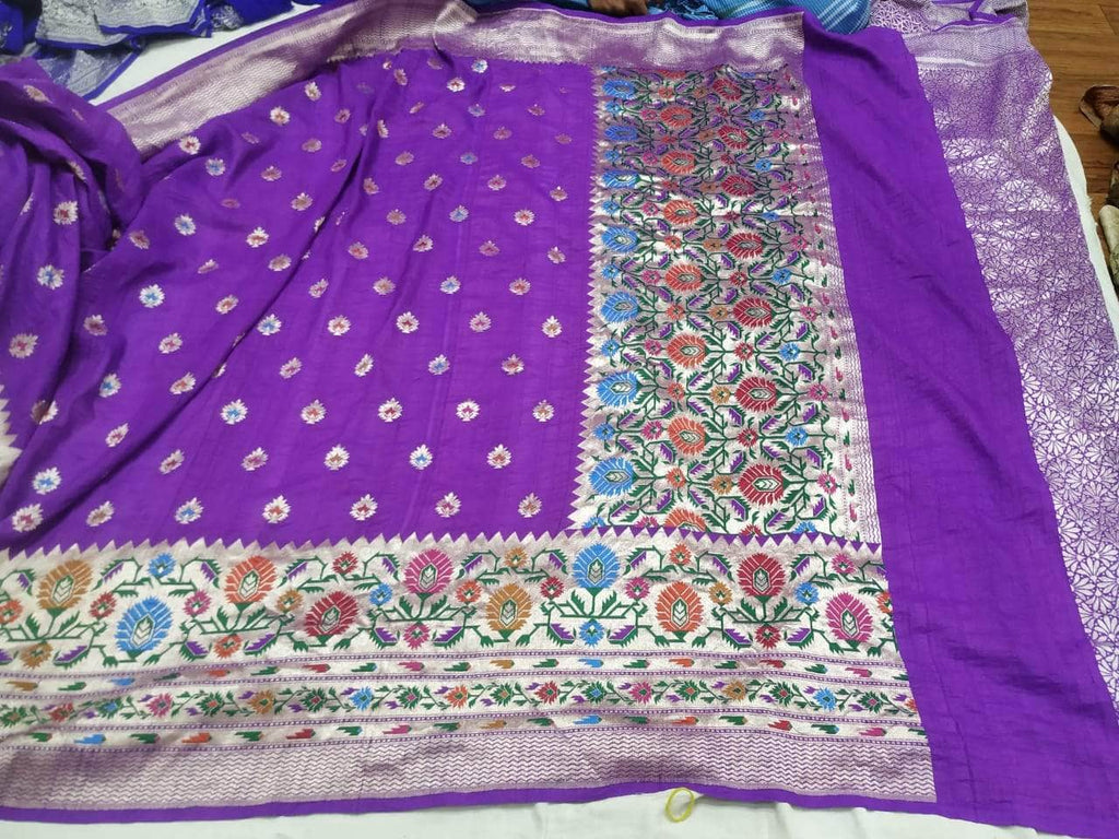 Banarasi Silk Saree with meenakari  border and Zari booti in - - FashionVibes