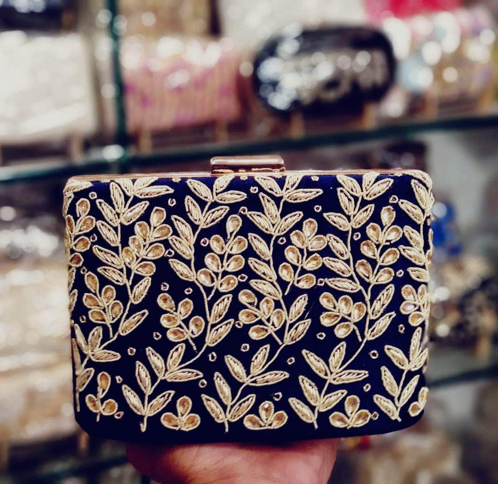 Beautiful Embroidered Clutch in Black - Shoes & Cluthes - FashionVibes