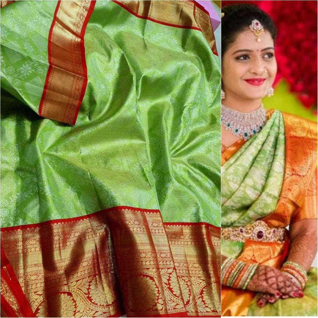 Beautiful Kanjivaram Pure Silk Saree in ParrotGreen - Saree - FashionVibes