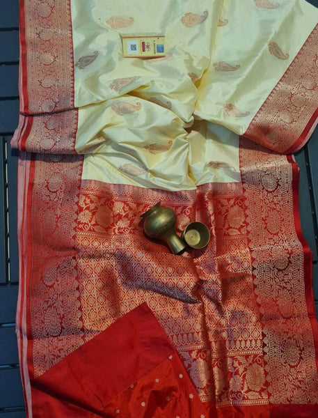 Gold Zari Banarasi Silk Saree with heavy pallu in WhiteRed - Saree - FashionVibes