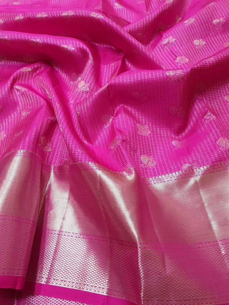 Kanjivaram Silk Saree in Magenta - Saree - FashionVibes