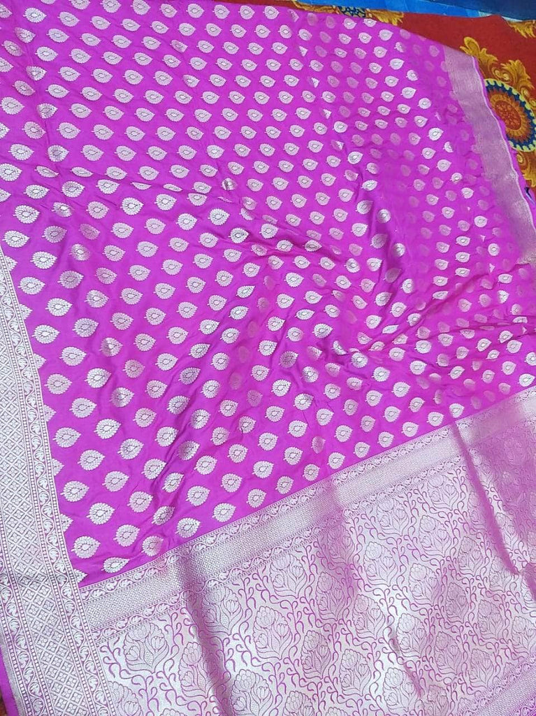 Wedding Saree India - Banarasi  Silk Saree with exquisite border in Dark Pink - Saree - FashionVibes