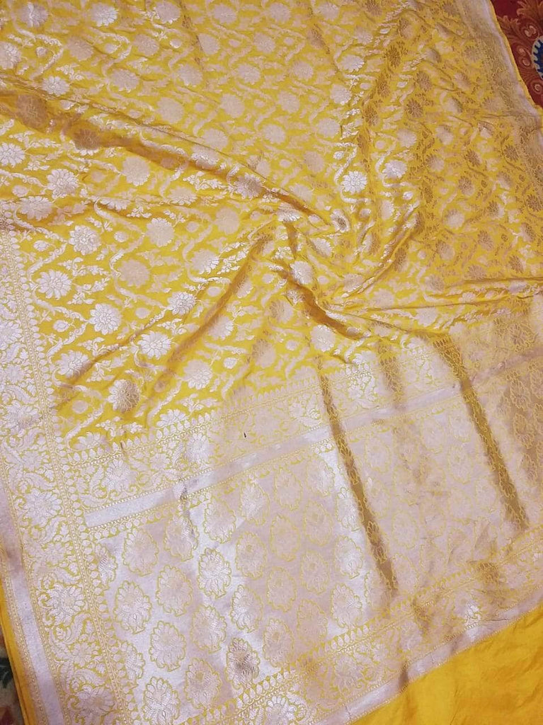 Wedding Saree India - Banarasi  Silk Saree with exquisite border in Yellow Light - Saree - FashionVibes